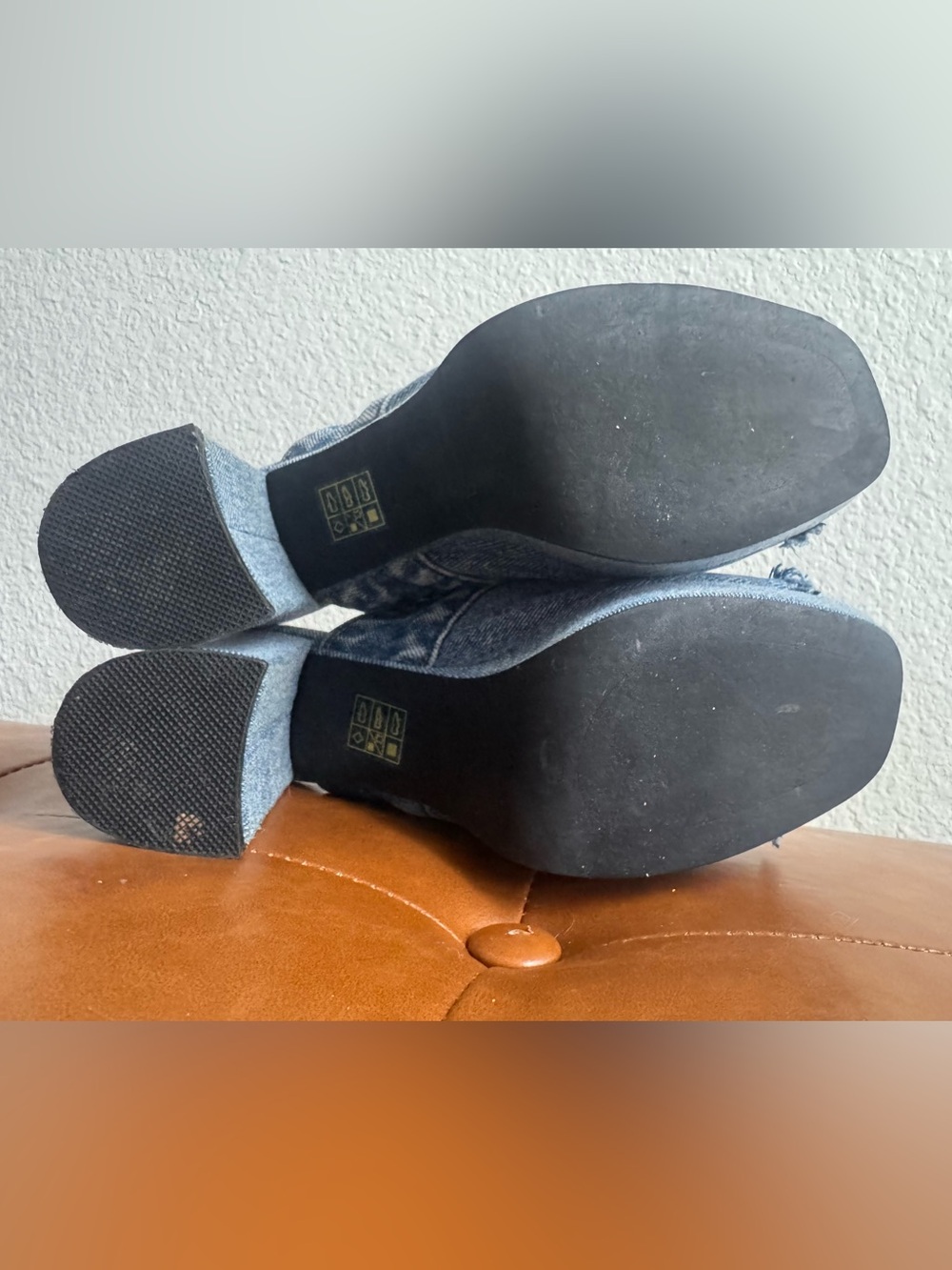 Jeffrey Campbell Magda Denim Platform Mule Heels Size 8 - Picture 5 of 8
